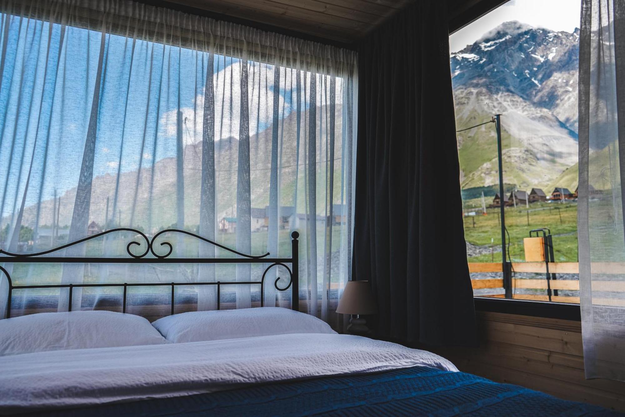 Traveler'S Cottages In Kazbegi Eksteriør bilde